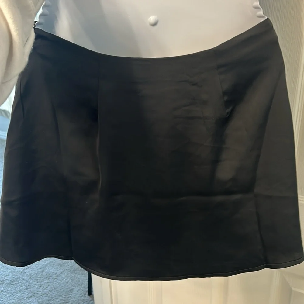 URBAN OUTFITTERS SKIRT - Picture 3 of 5